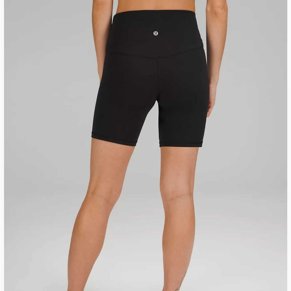 Lululemon Size 2 Black Align Biker Shorts